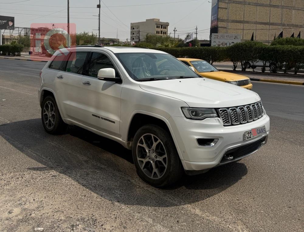 جيب جراند شيروكي